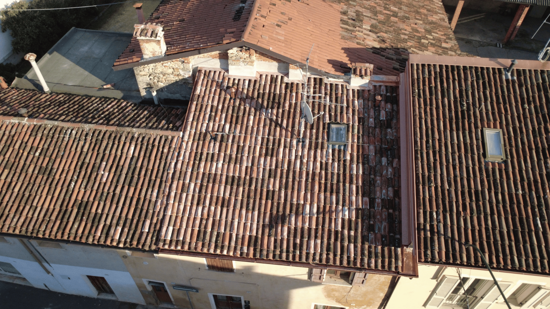 Rifacimento copertura — esempio 4