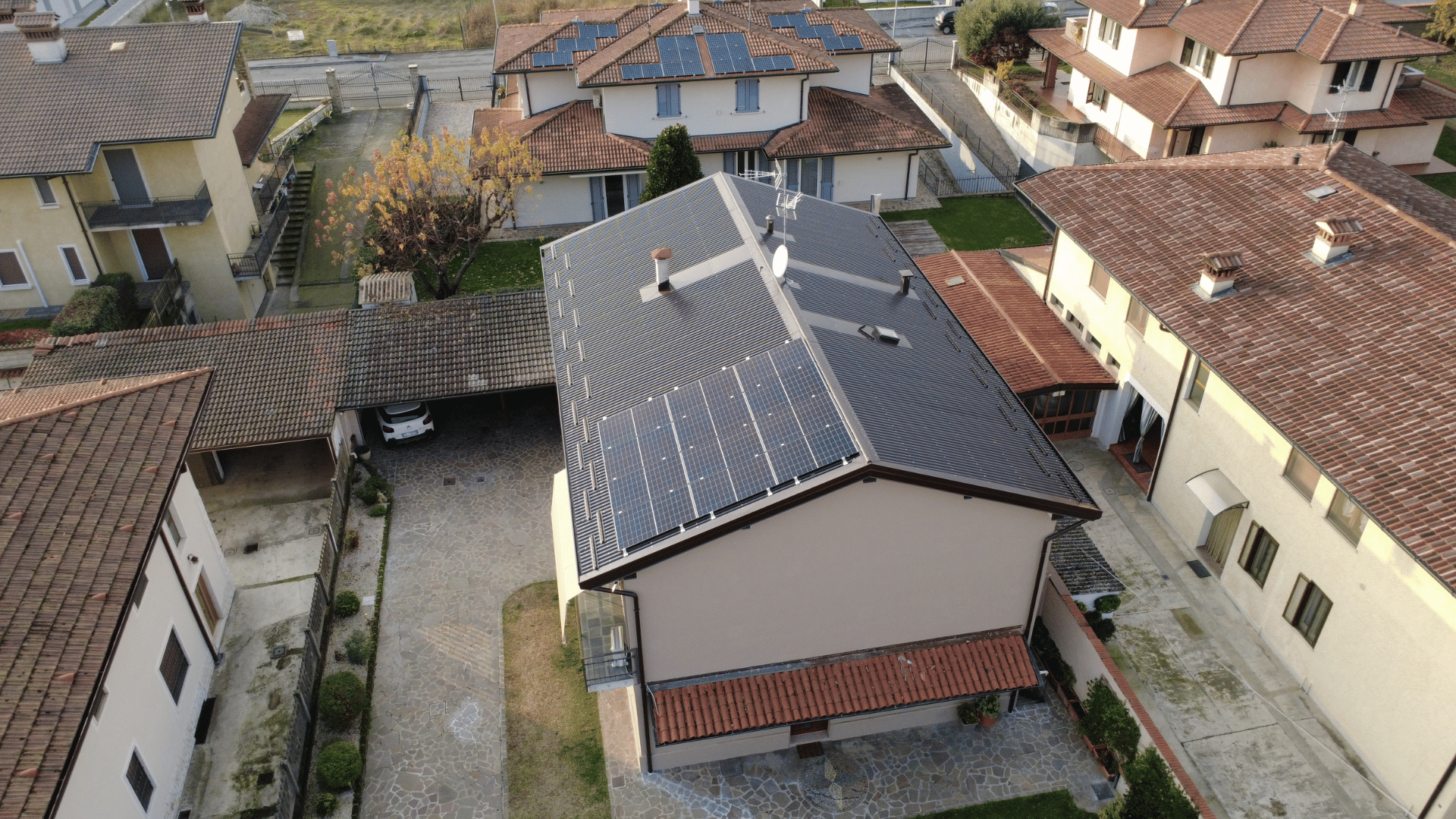 Rifacimento copertura — esempio 6