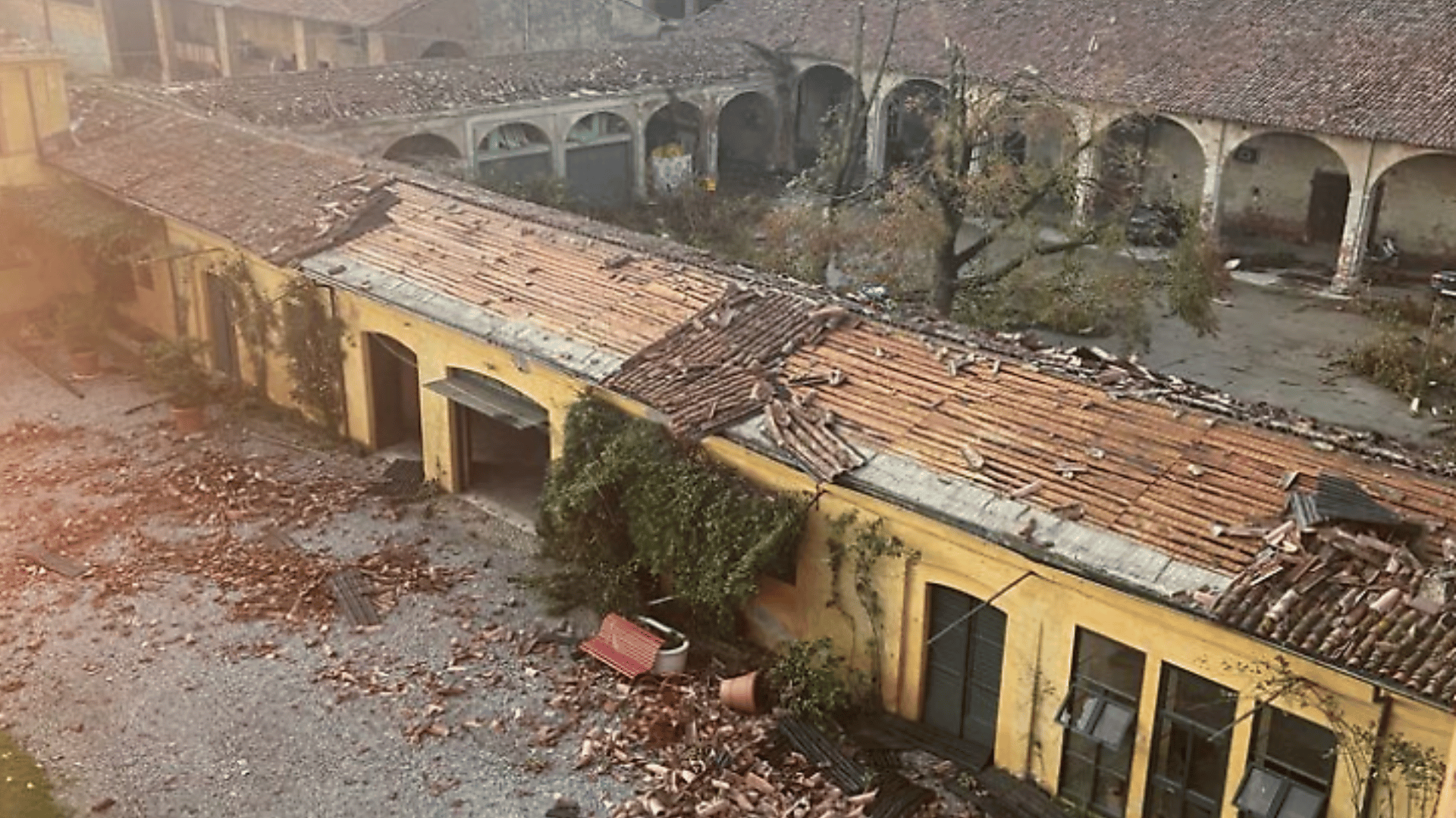 Cantiere reale rifacimento tetto 16