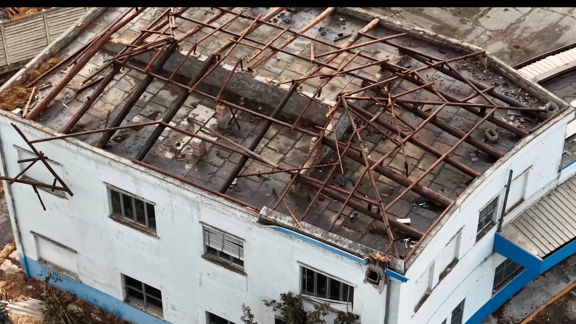 Cantiere reale rifacimento tetto 10
